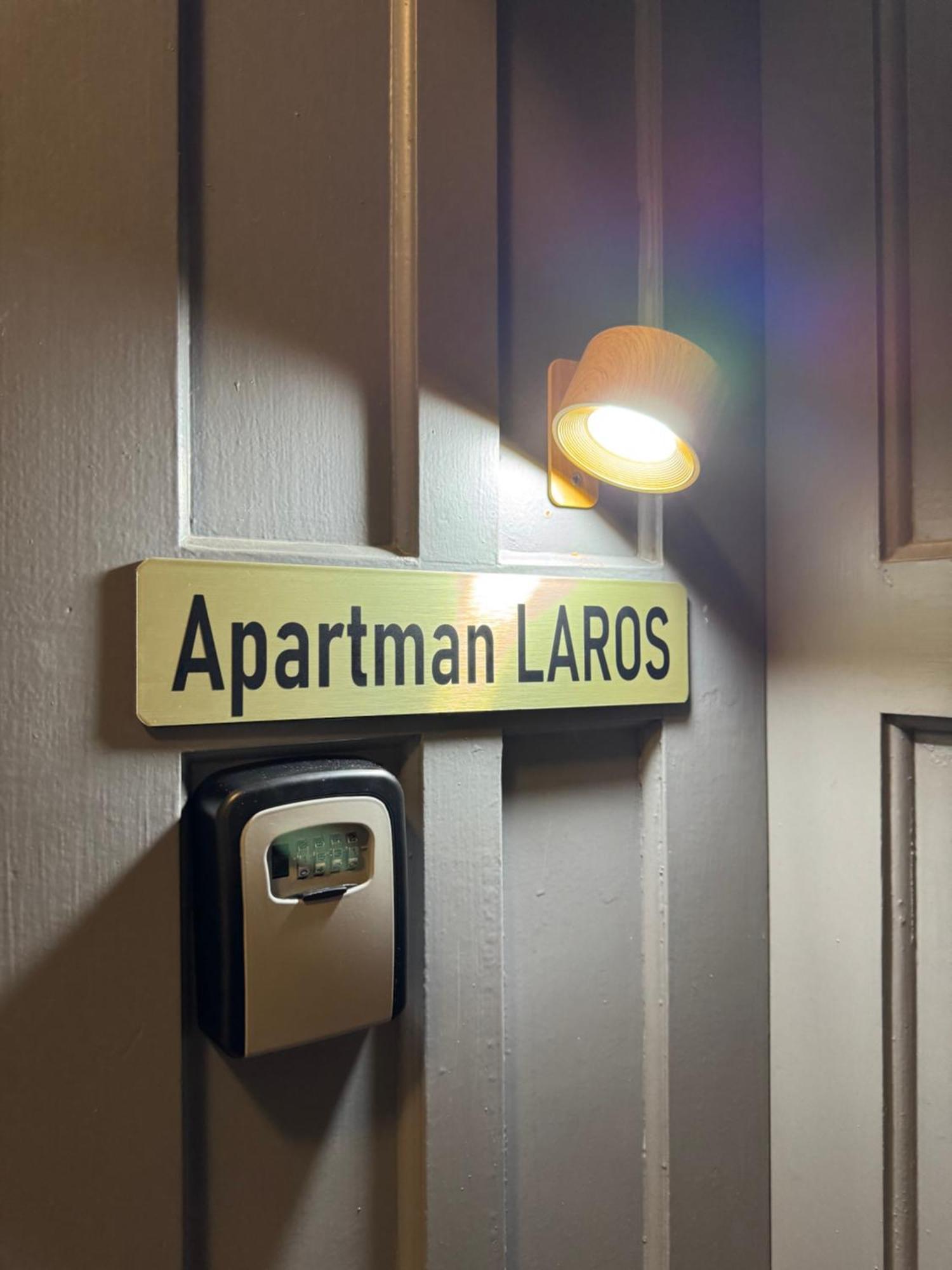 Apartamento Laros *
